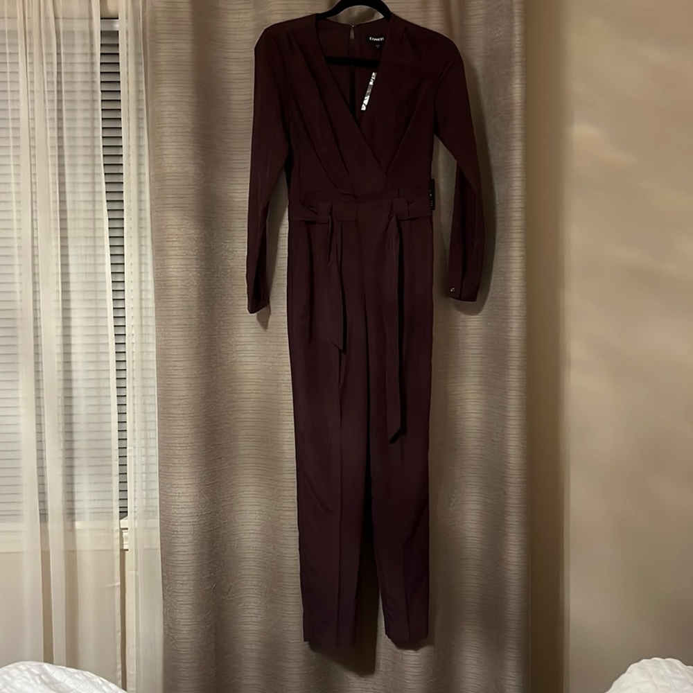 NWT New With Tags Express Paperbag Waist Jumpsuit Purple size 00